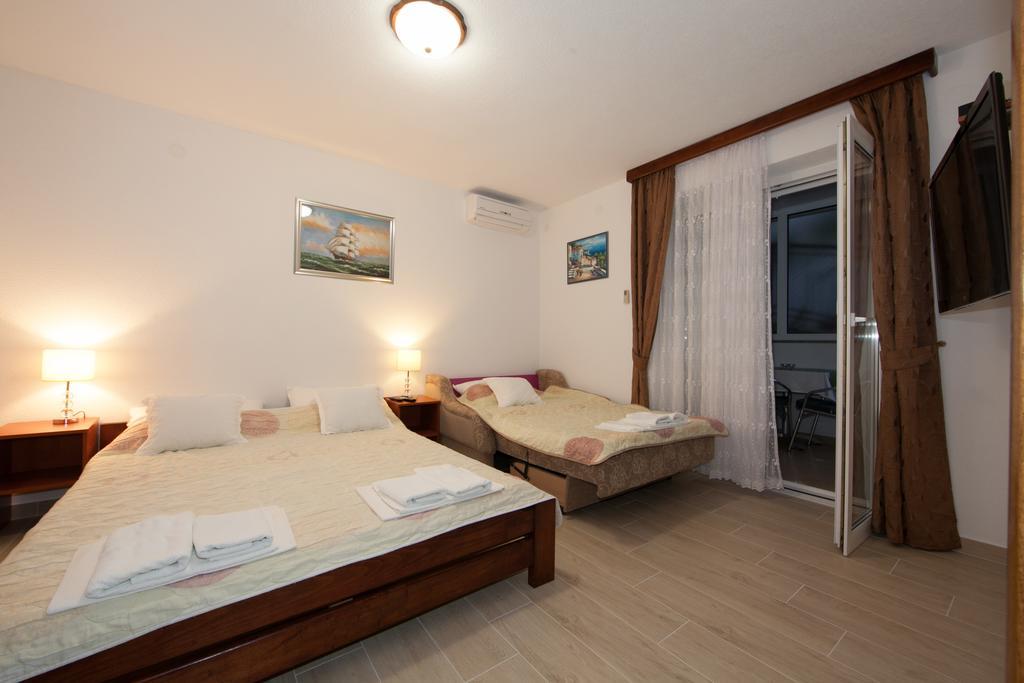 Apartments Saric Baska Voda Exterior photo