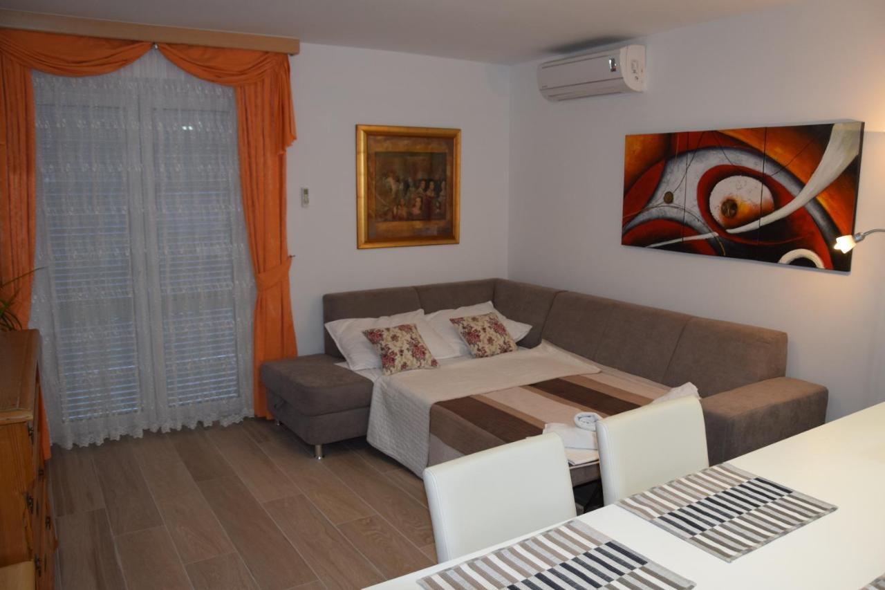 Apartments Saric Baska Voda Exterior photo
